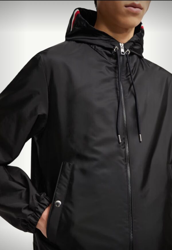 Moncler Grimpeurs Hooded Jacket Black - Image 5