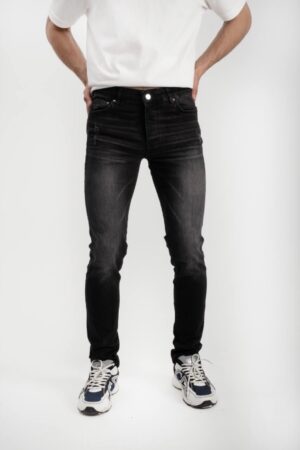 Amiri MX1 Leather Patch Jeans Black (valt klein)