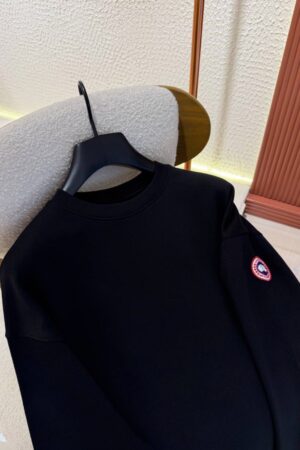 Canada Goose Sweater Black